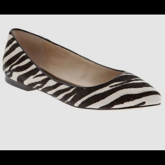 Banana Republic Shoes - Banana Republic Zebra print flat